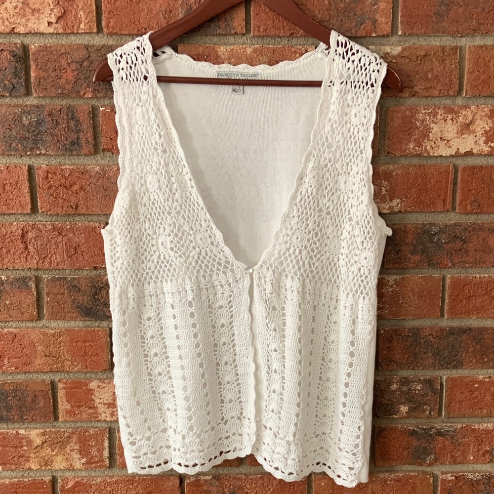 Vintage Carolyn Taylor White Crochet V-Neck Vest